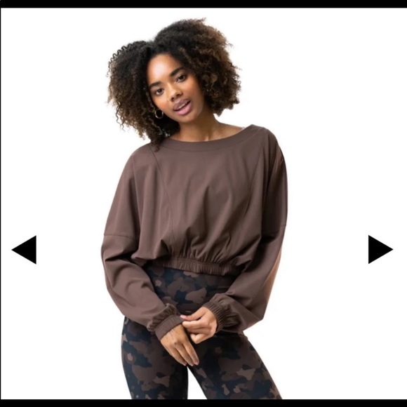 ❗️SOLD❗️Balance Athletica Outlander Crew - Picture 8 of 12